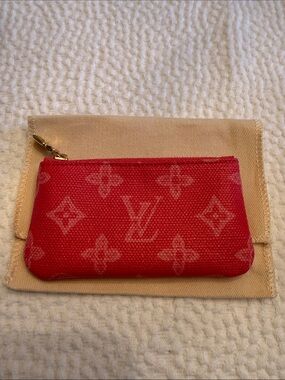Louis Vuitton 130 Years of Monogram Canvas Key Pouch Gold-Tone Zip AUTHENTIC
